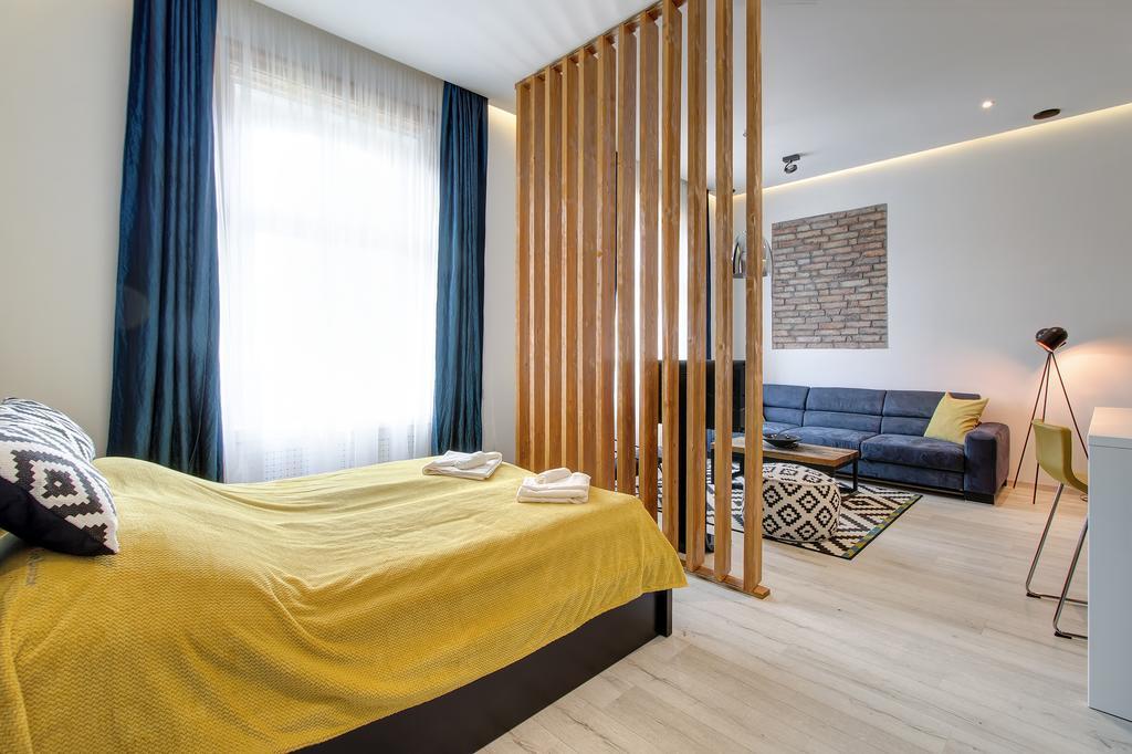 Luxury Apartment By Hi5 -Andrassy Suite Будапеща Екстериор снимка